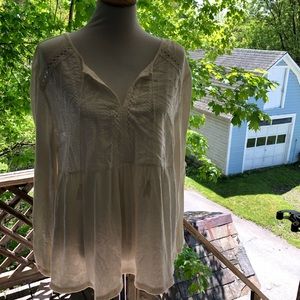 Old Navy off white boho blouse
